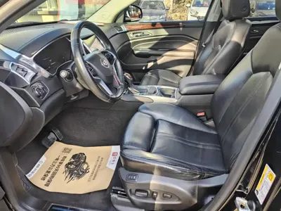 Cadillac SRX 2016, 133000 км, за 65800 CNY