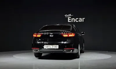 Kia K7 2017, 137413 км, за 10530000 KRW