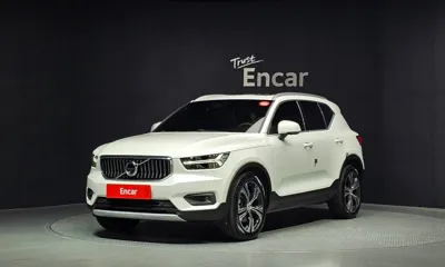Volvo XC40 · 2020 год