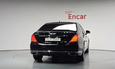 Genesis EQ900 2016, 129748 км, за 19700000 KRW