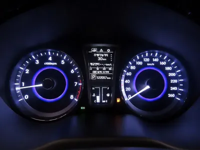 Hyundai Grandeur 2015, 122094 км, за 7300000 KRW - фото 10