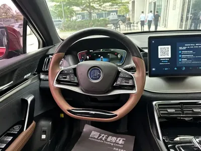 BYD Tang New Energy 2021, 81000 км, за 75000 CNY - фото 9