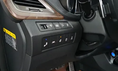 Hyundai Santafe 2018, 52647 км, за 18000000 KRW - фото 16