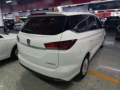 Baojun 360 2018, 86800 км, за 23700 CNY - фото 7