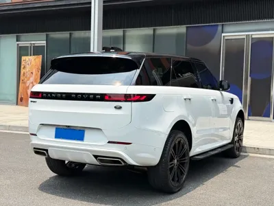 Land Rover Sport 2023, 47000 км, за 588000 CNY
