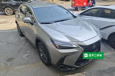 Lexus NX 2022, 83300 км, за 164688.14 CNY