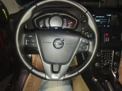 Volvo V40 2017, 93800 км, за 39095.12 CNY - фото 11