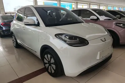 Wuling Bingo 2023, 29700 км, за 64403.96 CNY