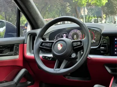 Porsche Cayenne 2025, 8000 км, за 698000 CNY - фото 10