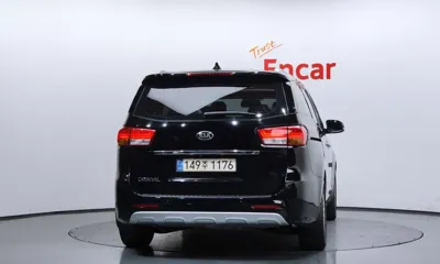 Kia Canival 2015, 214683 км, за 6500000 KRW