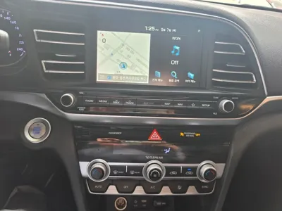 Hyundai Avante 2019, 127994 км, за 10600000 KRW - фото 14