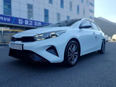 Kia K3 · 2022 год