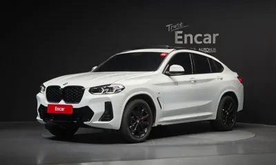 BMW X4 · 2025 год