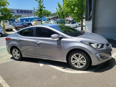 Hyundai Avante 2015, 111994 км, за 6950000 KRW