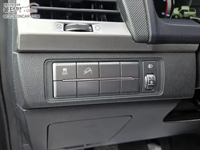 KG_Mobility_Ssangyong Rexton 2019, 98336 км, за 16900000 KRW - фото 11