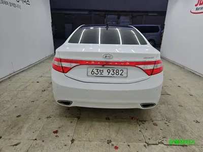 Hyundai Grandeur 2014, 140278 км, за 6800000 KRW