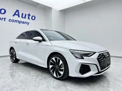 Audi A3 2023, 19000 км, за 154800 CNY