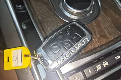Jaguar XFL 2018, 91400 км, за 97748 CNY - фото 23