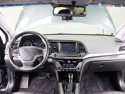 Hyundai Avante 2017, 72583 км, за 10500000 KRW - фото 6