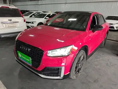 Audi Q2L · 2021 год