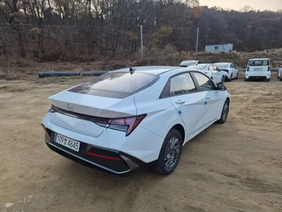 Hyundai Avante 2026, 5 км, за 25500000 KRW