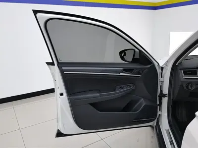 Volkswagen C-Trek 2017, 57100 км, за 44800 CNY - фото 7
