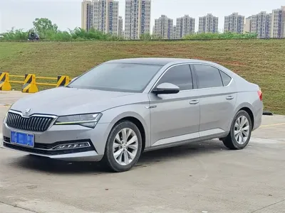 Skoda Superb · 2020 год