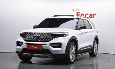 Ford Explorer · 2021 год