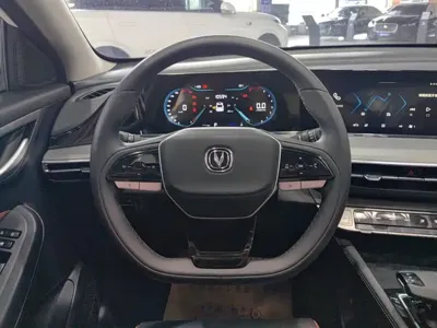 Changan Eado 2024, 11200 км, за 60800 CNY - фото 15