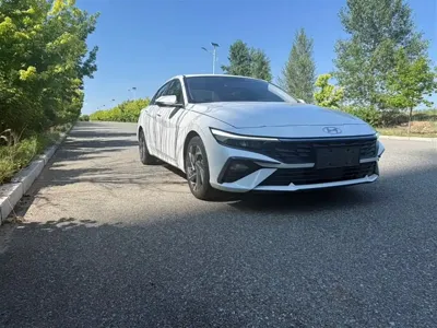 Hyundai Elantra 2024, 54000 км, за 85800 CNY
