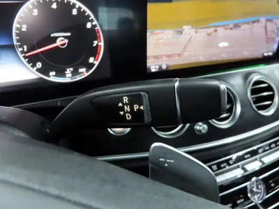 Mercedes-Benz E-Class 2017, 107139 км, за 18990000 KRW - фото 12