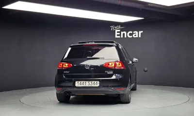 Volkswagen Golf 2015, 181503 км, за 9690000 KRW