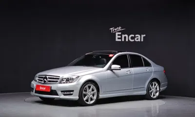 Mercedes-Benz C-Class · 2013 год