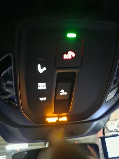 Audi A6 e-tron 2025, 13000 км, за 79630000 KRW - фото 5