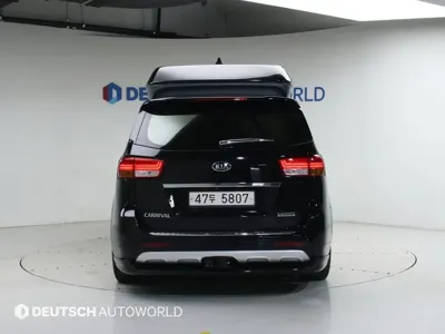 Kia Canival 2017, 284487 км, за 11500000 KRW - фото 4