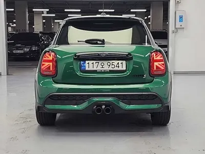 MINI Cooper 2022, 23046 км, за 23900000 KRW