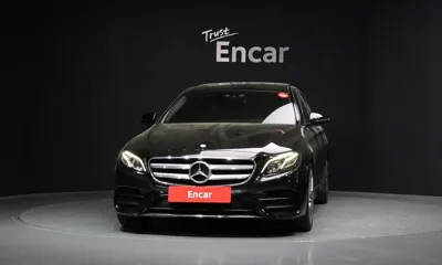 Mercedes-Benz E-Class 2017, 132043 км, за 25900000 KRW