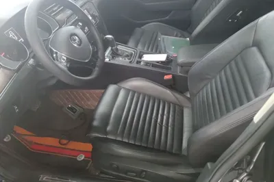 Volkswagen Magotan 2019, 123900 км, за 90453.78 CNY - фото 17