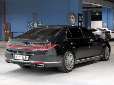 Genesis G90 2019, 113099 км, за 29900000 KRW