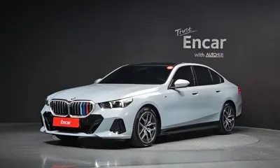 BMW 5-Series · 2024 год