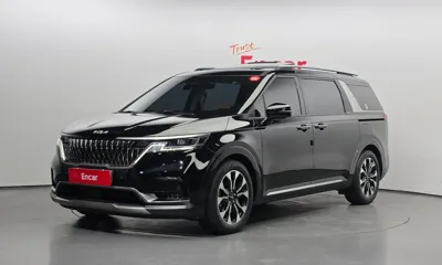 Kia Canival · 2023 год