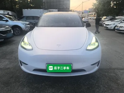 Tesla Model Y 2021, 86100 км, за 143505.13 CNY
