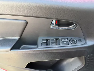 Kia Sportage 2012, 123943 км, за 5500000 KRW - фото 14