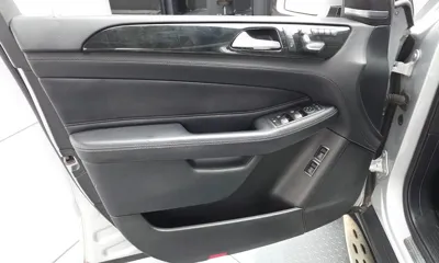 Mercedes-Benz GLS-Class 2017, 106250 км, за 33900000 KRW - фото 24
