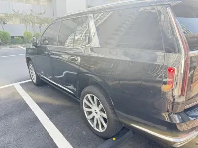Cadillac Escalade 2021, 75500 км, за 72100000 KRW - фото 3