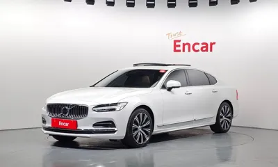 Volvo S90 · 2023 год
