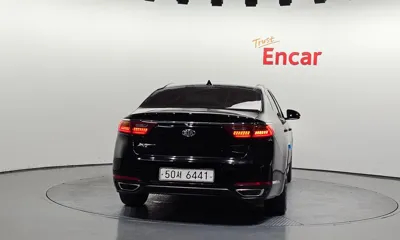 Kia K7 2016, 127106 км, за 8800000 KRW