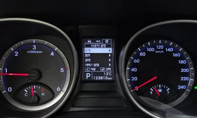 Hyundai Santafe 2013, 123813 км, за 9000000 KRW - фото 8