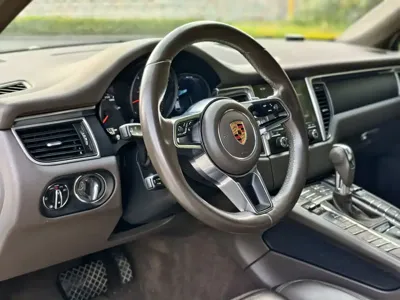 Porsche Macan 2017, 100000 км, за 118800 CNY - фото 26