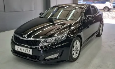 Kia K5 · 2011 год
